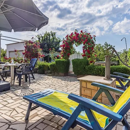 3 Bedroom Beautiful In * Pavicini