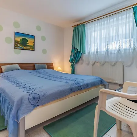 3 Bedroom Beautiful In *