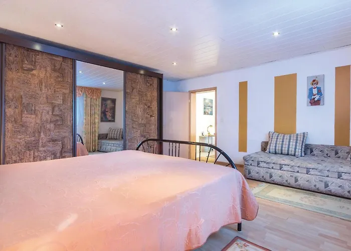 Apartman 3 Bedroom Awesome In *