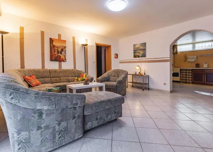 3 Bedroom Awesome In